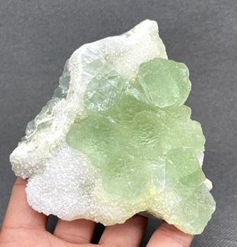 UUS! SUUR! 490g Loomulik Astus Roheline Läbipaistev Fluoriidimaardlat Mineraal-Näidis Kivid ja kristallid